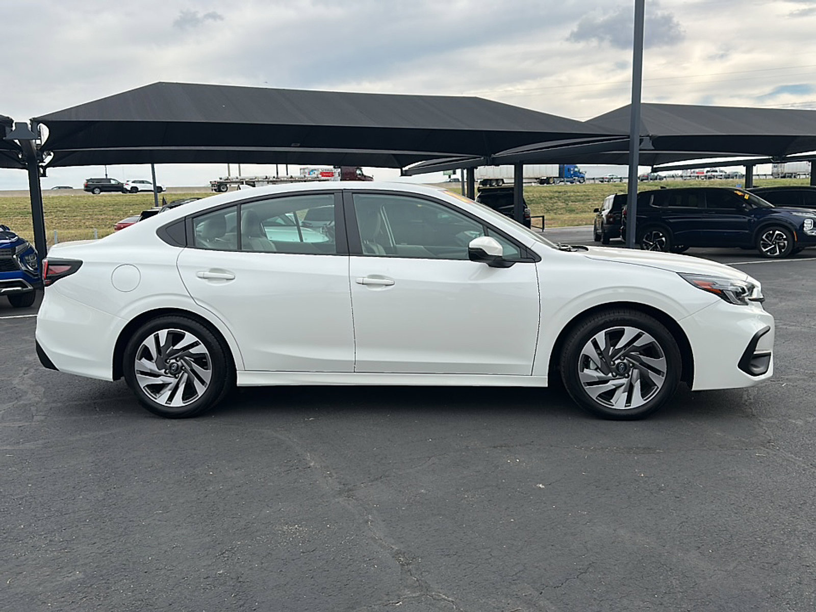Used 2024 Subaru Legacy Limited image 9