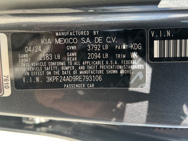 Certified 2024 Kia Forte LXS w/ LXS Technology Package FWD image 30