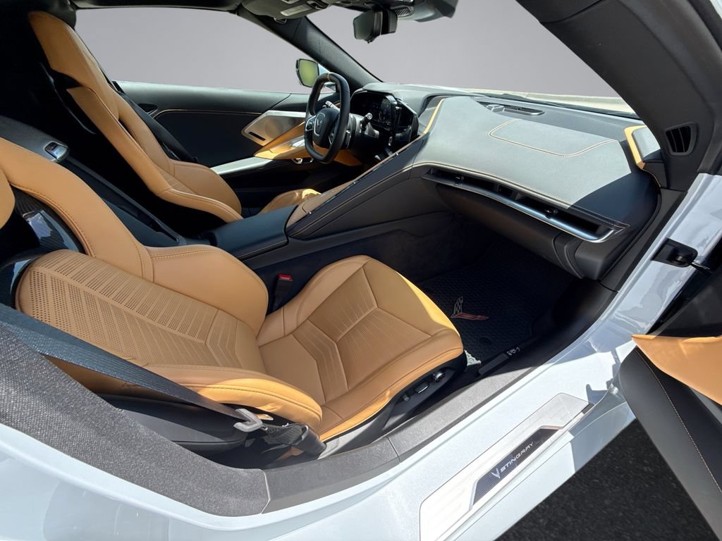 Used 2024 Chevrolet Corvette Stingray Preferred Cpe w/ 2LT RWD image 15