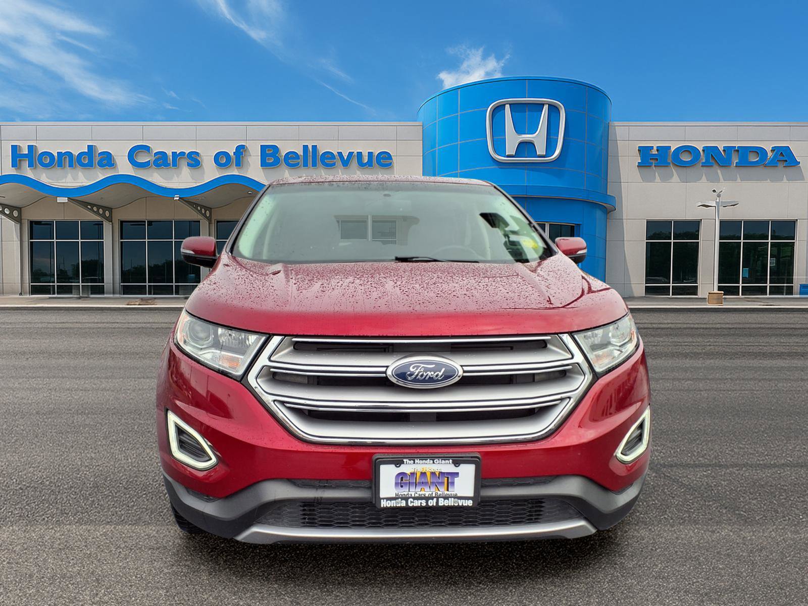 Used 2018 Ford Edge Titanium w/ Technology Package image 12