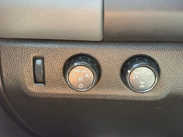 Used 2019 Chevrolet Colorado Z71 AWD/4WD image 19