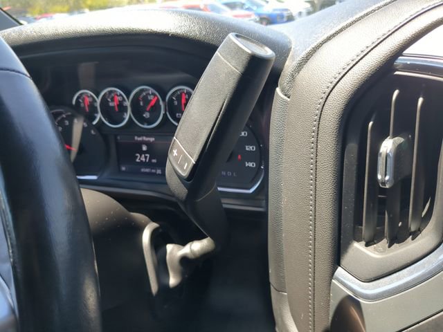 Used 2019 Chevrolet Silverado 1500 LT Trail Boss AWD/4WD image 29