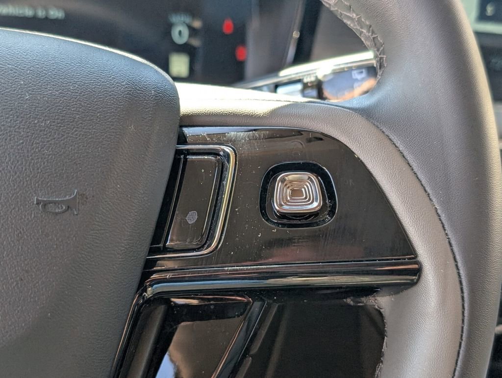 Used 2024 Lincoln Corsair FWD image 22