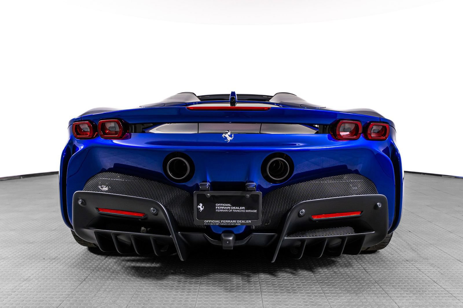 Certified 2025 Ferrari SF90 Spider AWD/4WD image 5