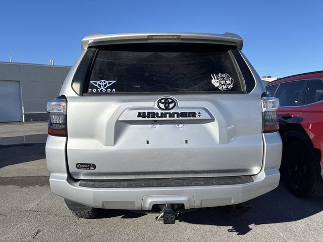 Used 2022 Toyota 4Runner SR5 image 4