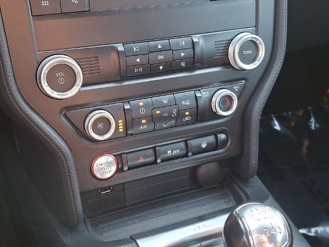 Used 2023 Ford Mustang GT RWD image 17