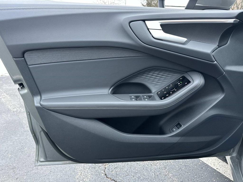 New 2025 Audi A5 2.0T Premium image 11