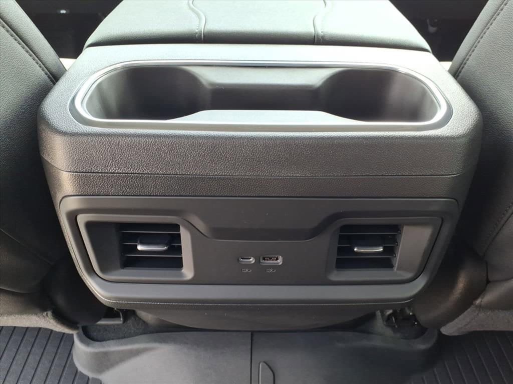 New 2026 Chevrolet Silverado 1500 RST w/ Safety Package AWD/4WD image 18