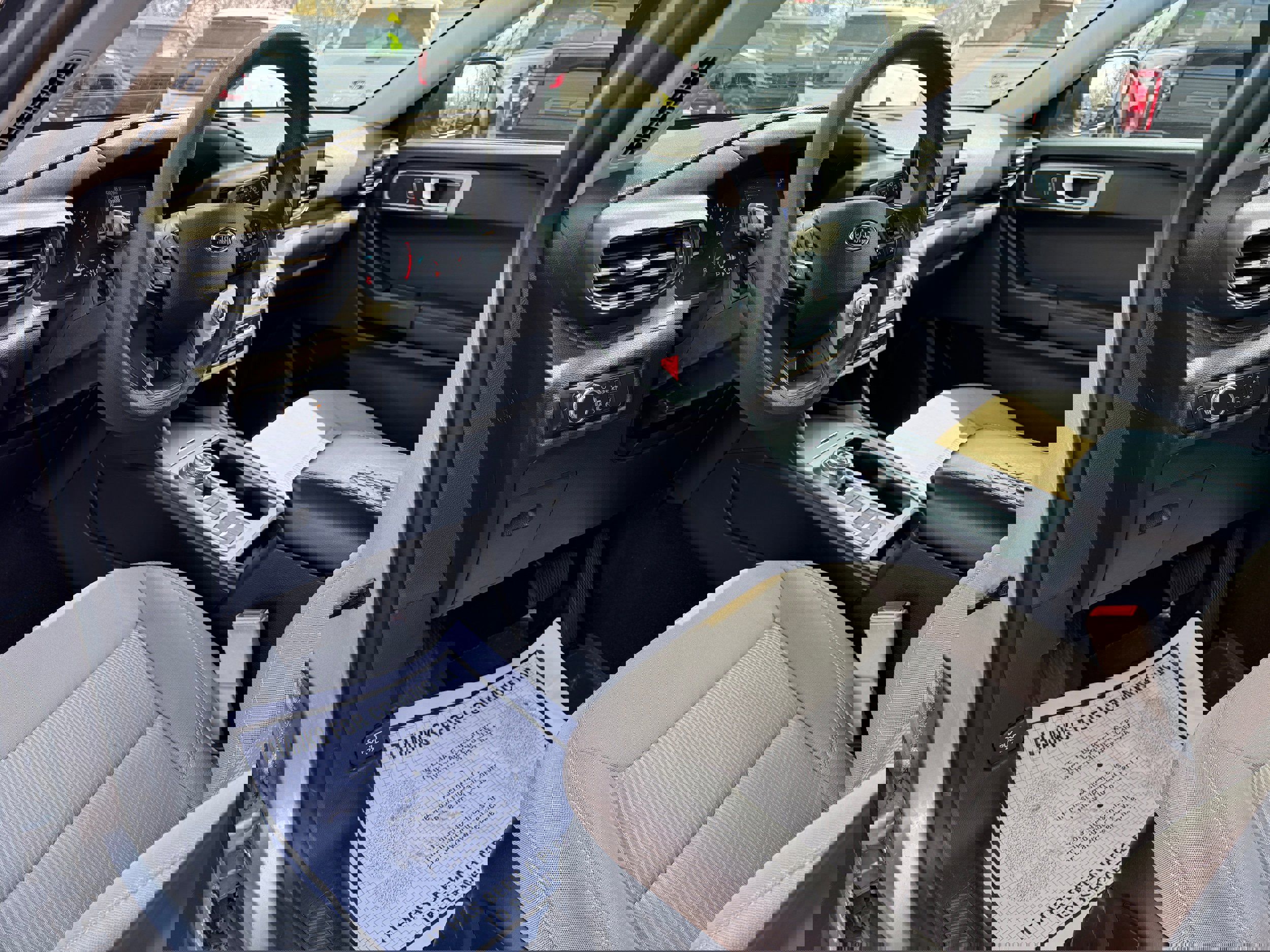 Used 2020 Ford Explorer 2WD image 10