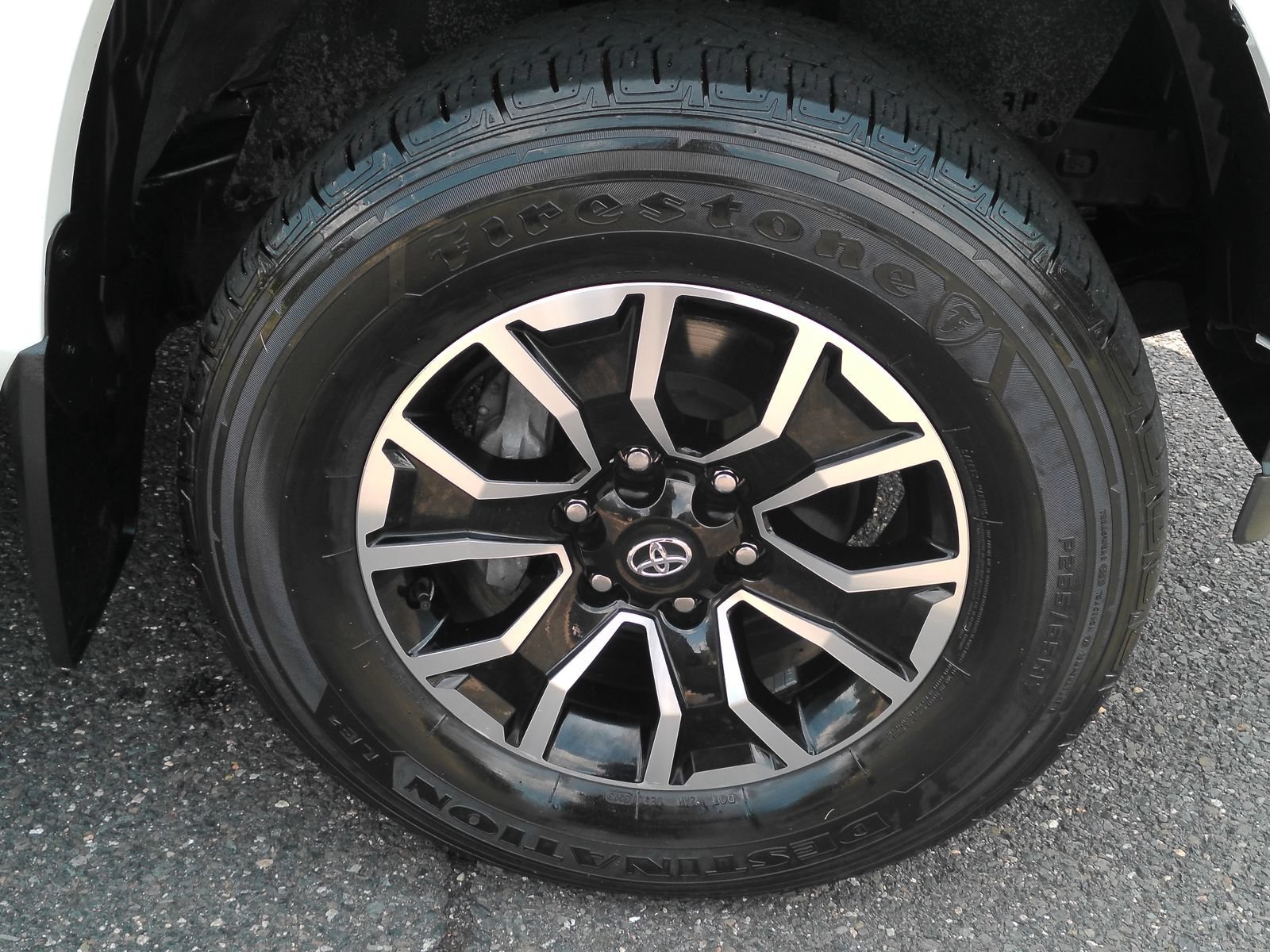 Used 2023 Toyota Tacoma TRD Sport AWD/4WD image 31