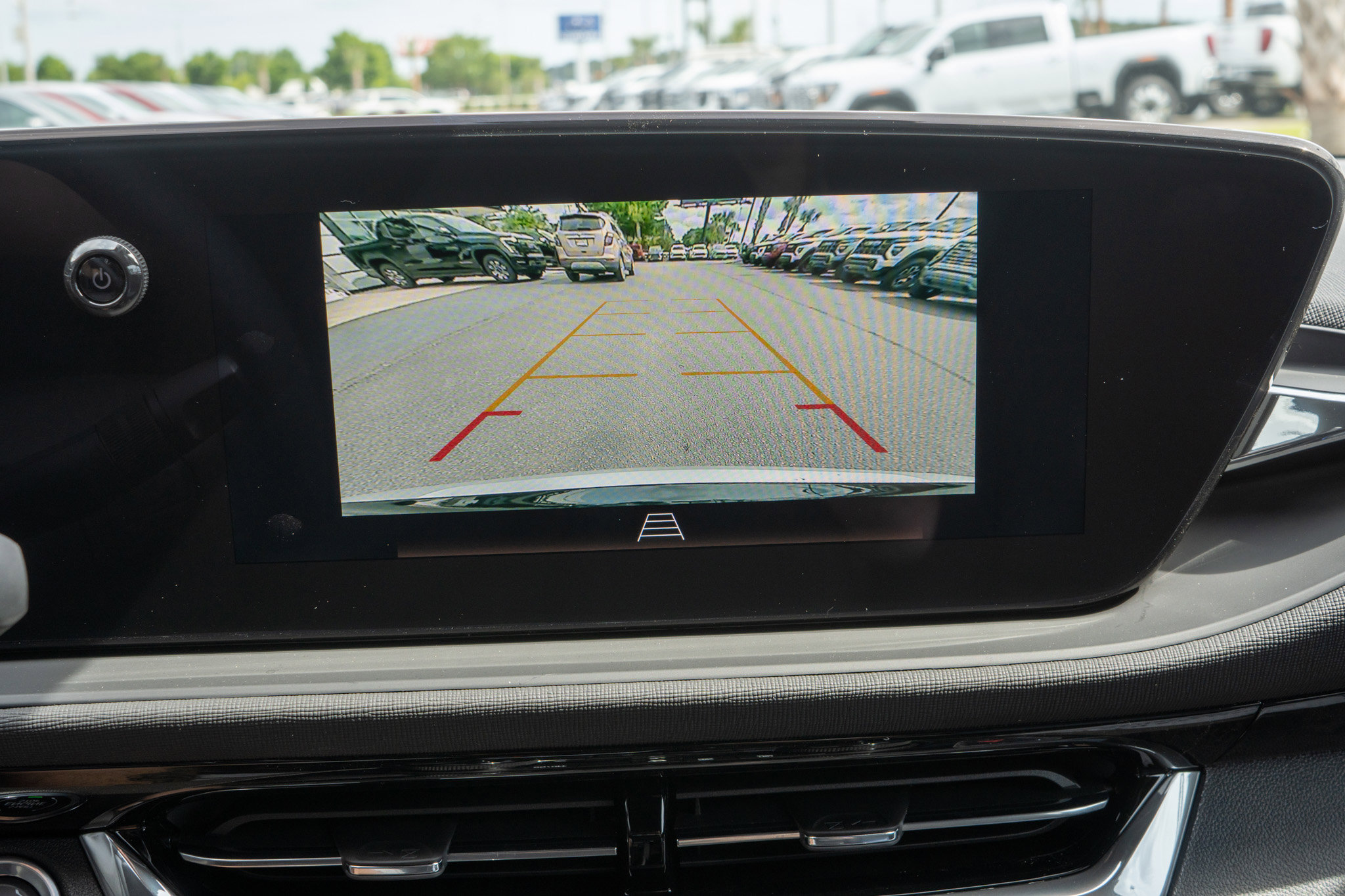 New 2026 Buick Envista Sport Touring FWD image 19