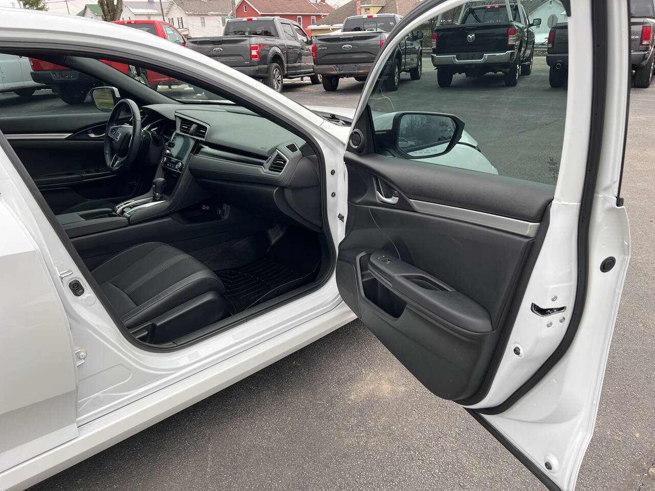 Used 2021 Honda Civic Sport image 22