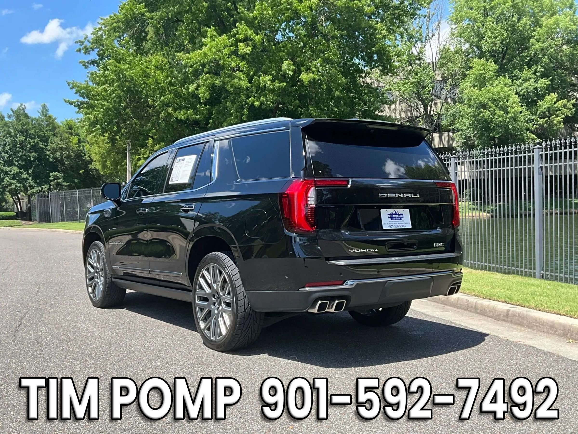 Used 2025 GMC Yukon Denali Ultimate AWD/4WD image 8