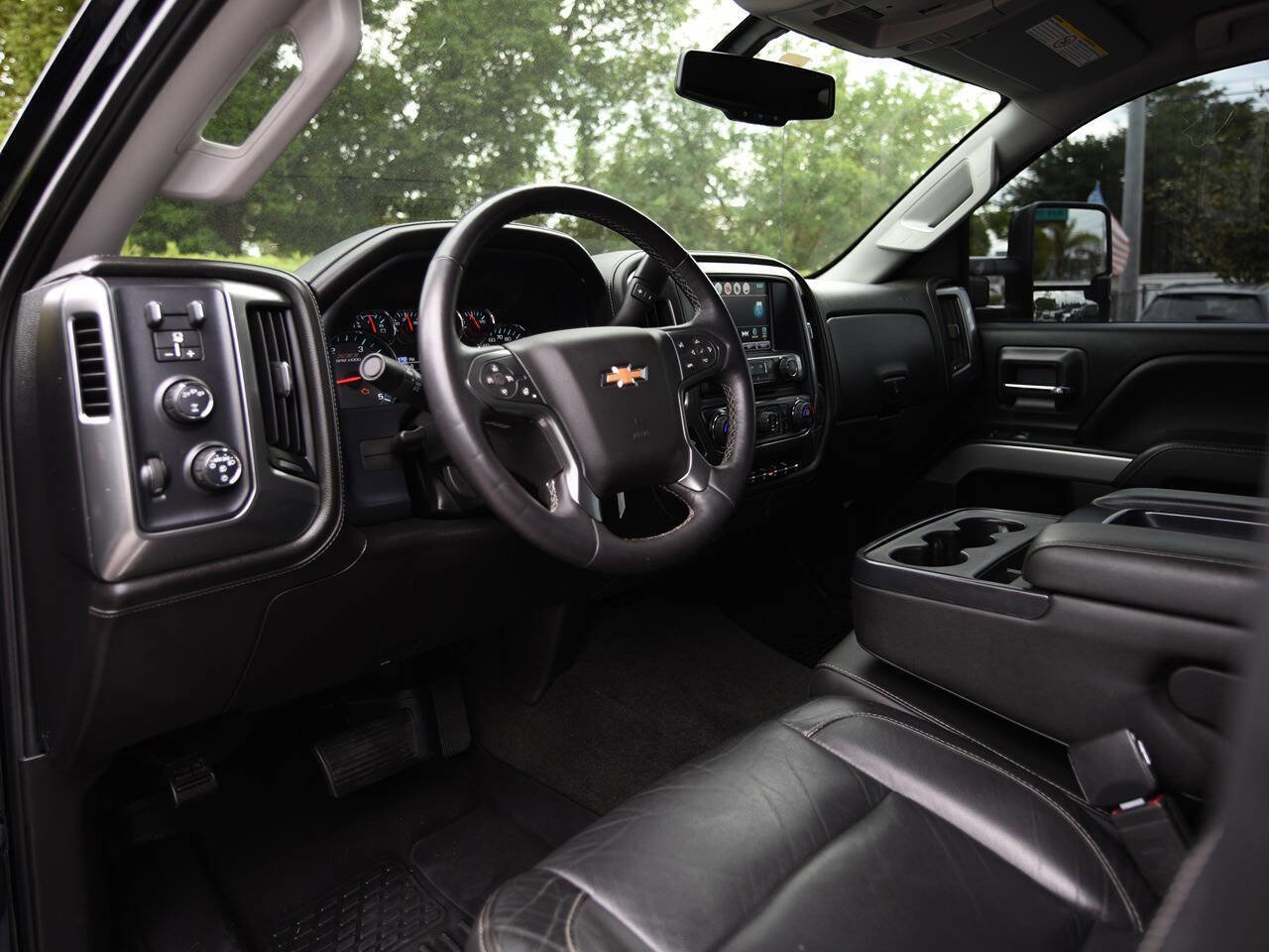 Used 2018 Chevrolet Silverado 2500 LTZ w/ Duramax Plus Package AWD/4WD image 11