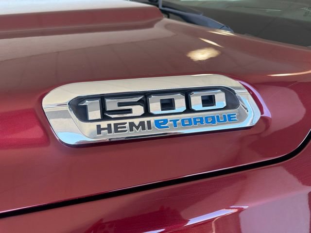 Used 2023 RAM 1500 Limited AWD/4WD image 11
