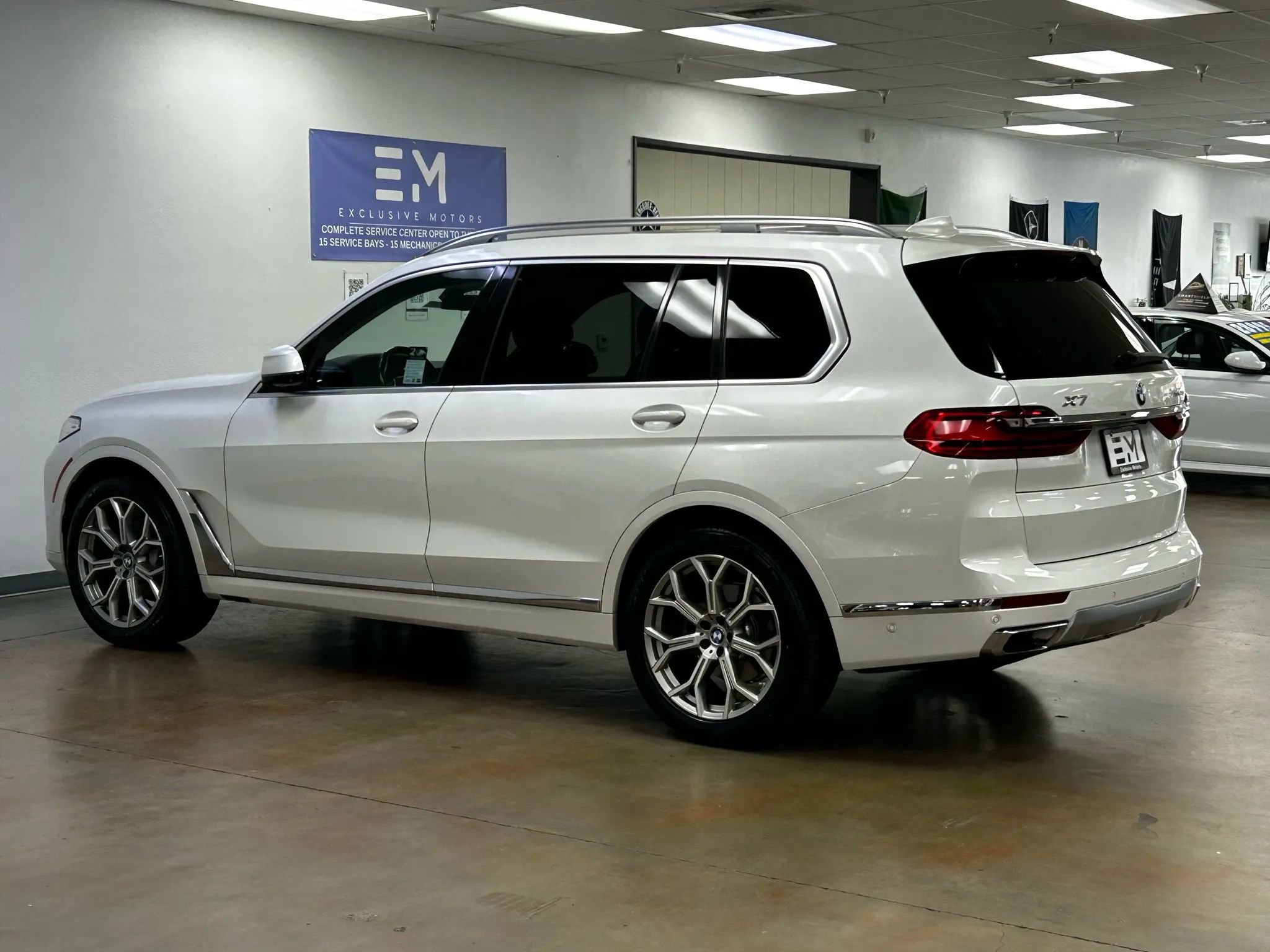 Used 2019 BMW X7 xDrive40i w/ Parking Assistance Package image 5