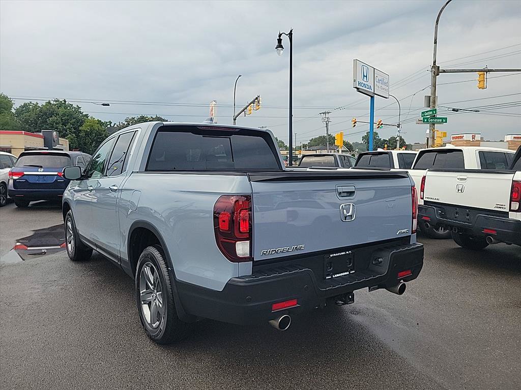 Used 2023 Honda Ridgeline RTL-E image 3