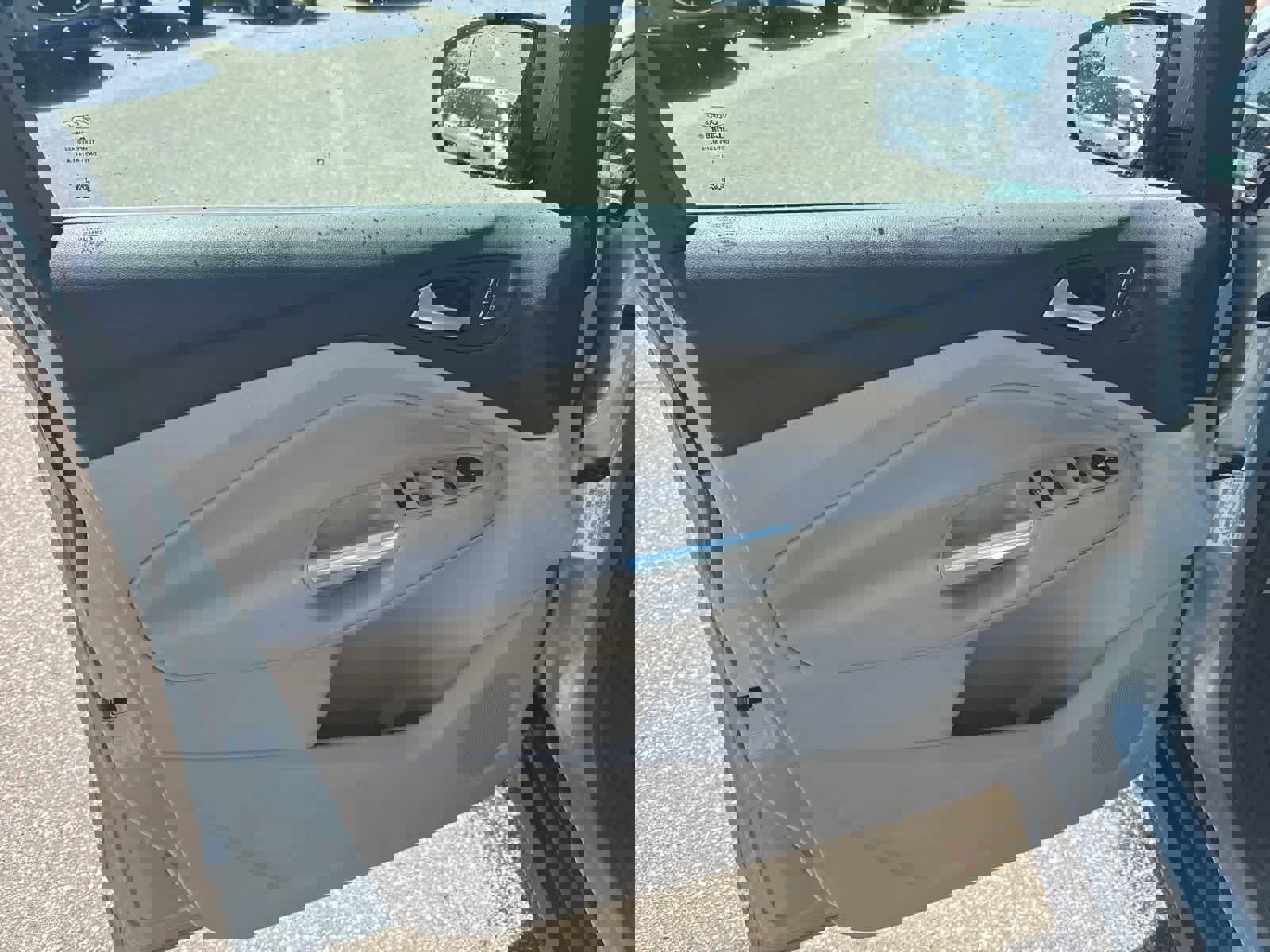 Used 2014 Ford C-MAX SEL w/ Equipment Group 302A image 15