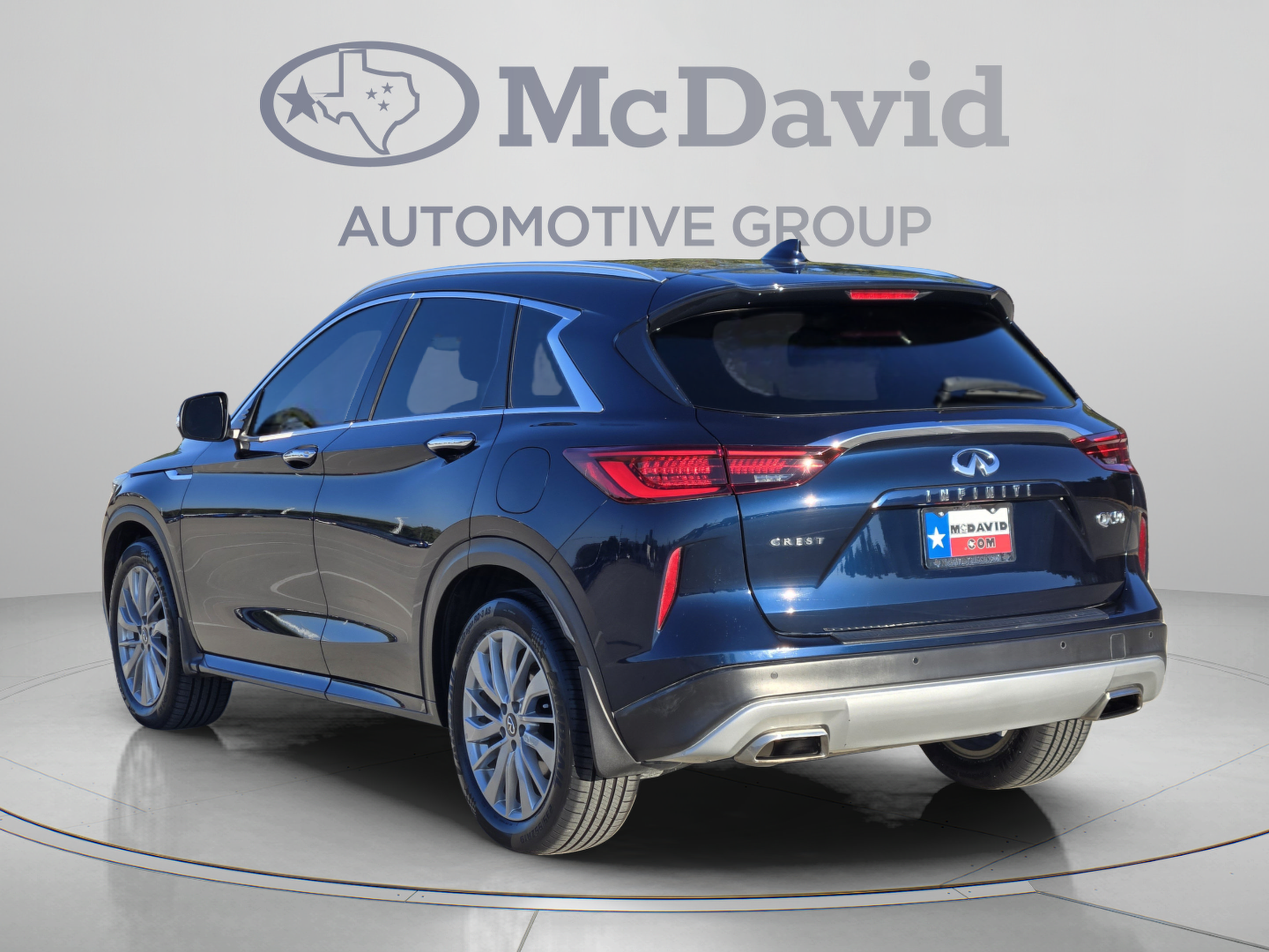 Used 2023 INFINITI QX50 Luxe FWD image 4