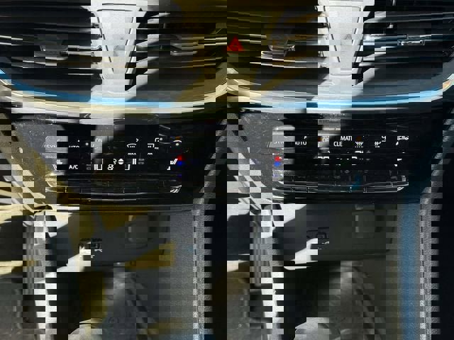 New 2024 Buick Encore GX Avenir w/ Avenir Technology Package image 17