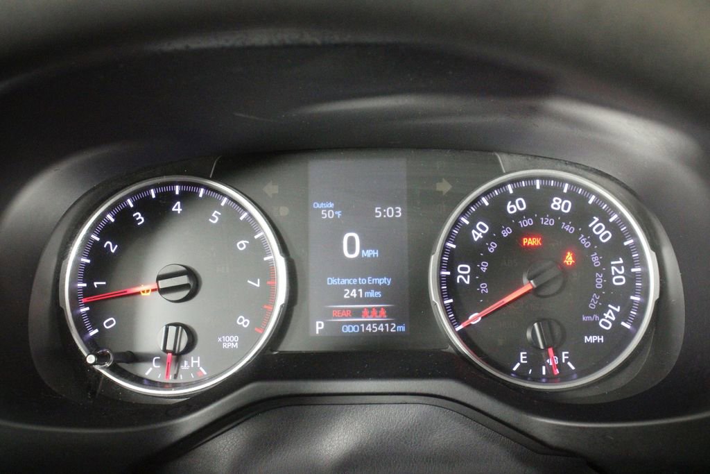 Used 2020 Toyota RAV4 LE image 24