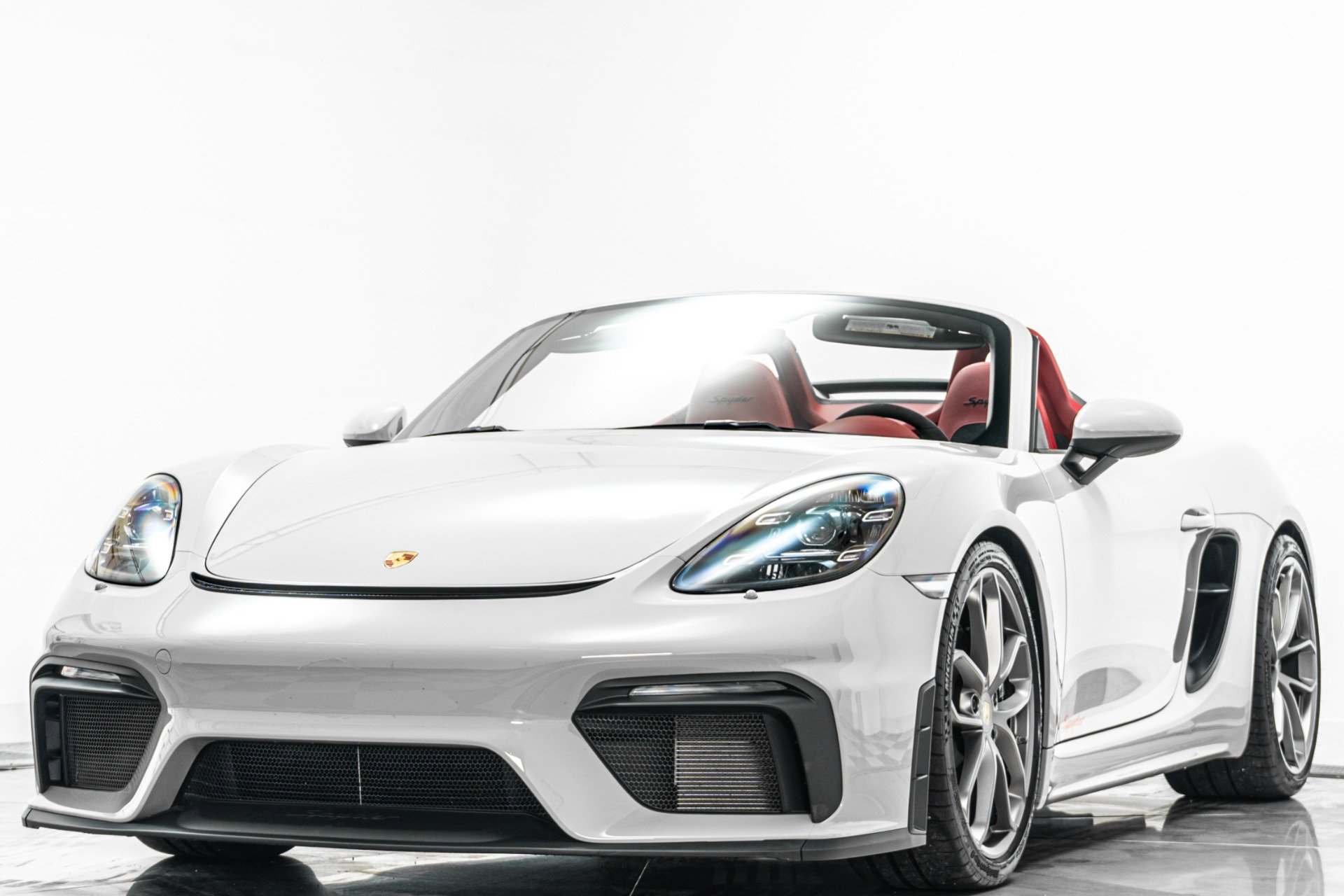 Used 2021 Porsche 718 Boxster Spyder RWD image 5