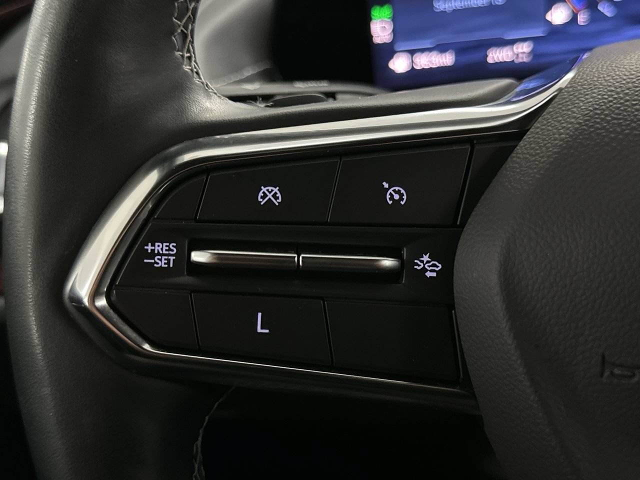 Used 2024 Chevrolet Traverse Z71 AWD/4WD image 54