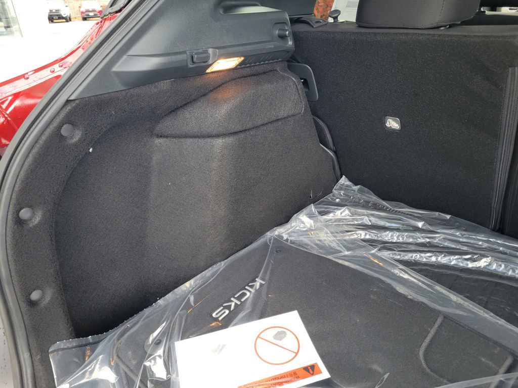 New 2026 Nissan Kicks SV w/ SV Premium Package image 30