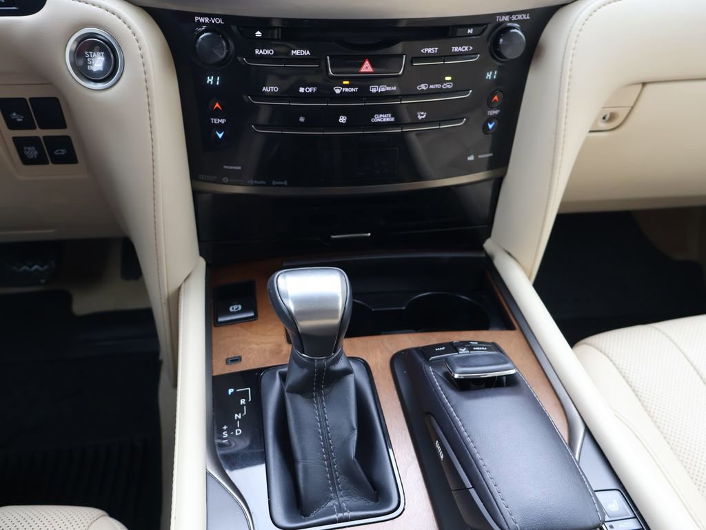 Used 2019 Lexus LX 570 570 image 18