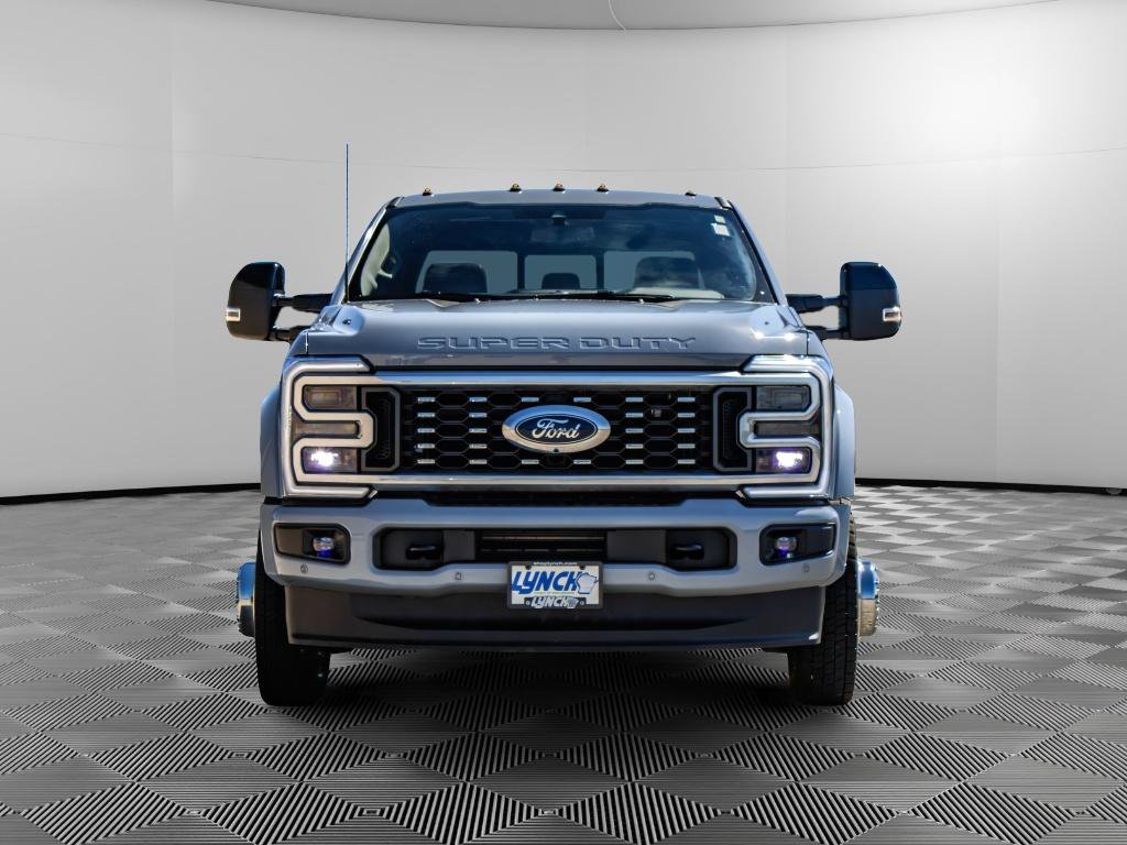 Used 2026 Ford F450 Platinum w/ FX4 Off-Road Package AWD/4WD image 5