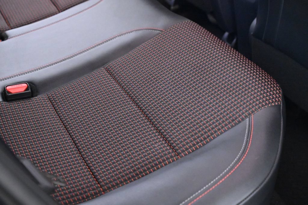 Certified 2025 Nissan Kicks SR AWD/4WD image 27
