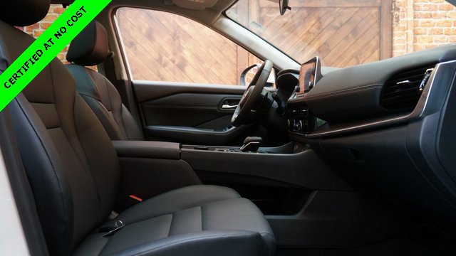 Used 2022 Nissan Rogue SV w/ SV Premium Package image 51