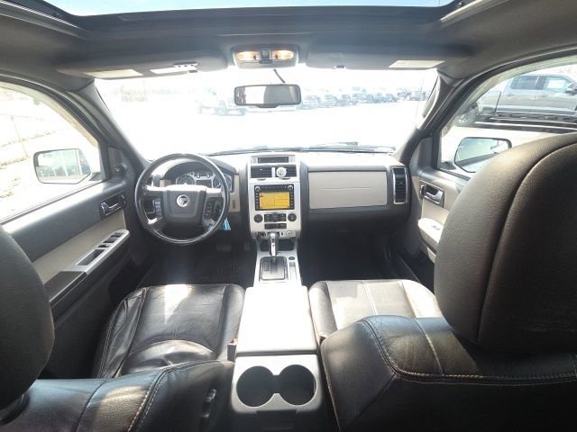 Used 2010 Mercury Mariner Premier image 22