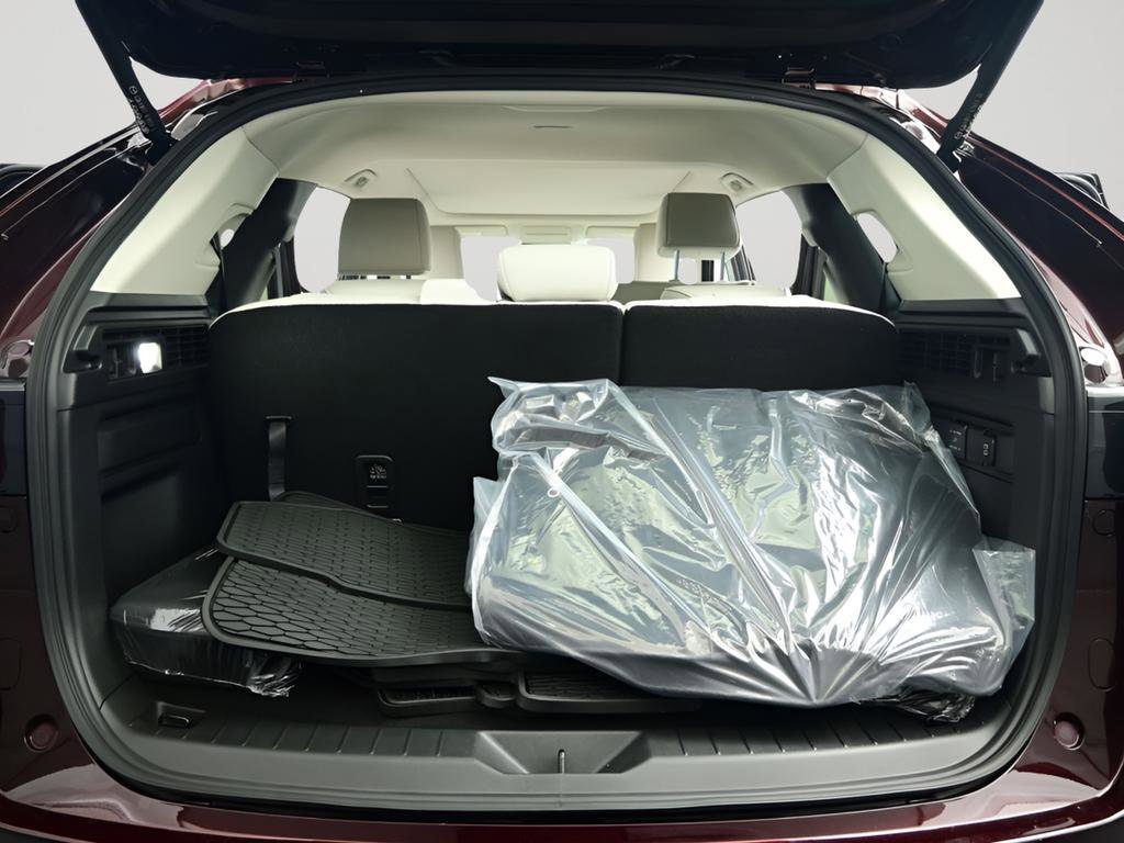 New 2026 MAZDA CX-90 3.3 Turbo w/ Premium Plus Pkg image 10