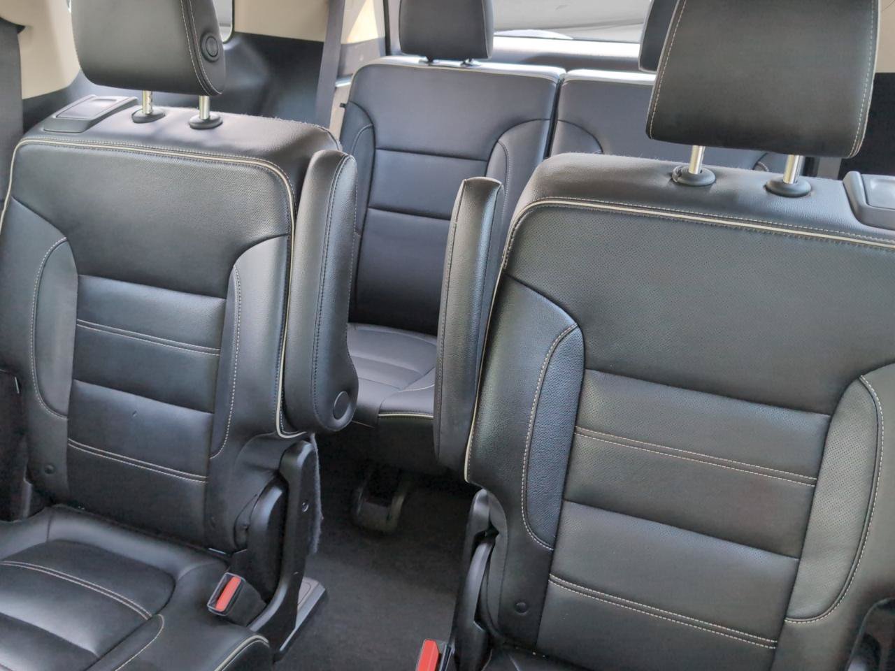 Used 2019 GMC Acadia Denali AWD/4WD image 29