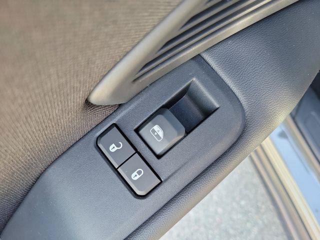 New 2026 Jeep Cherokee Laredo AWD/4WD image 15