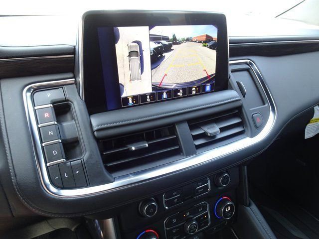 Used 2023 Chevrolet Tahoe LT w/ Luxury Package AWD/4WD image 19