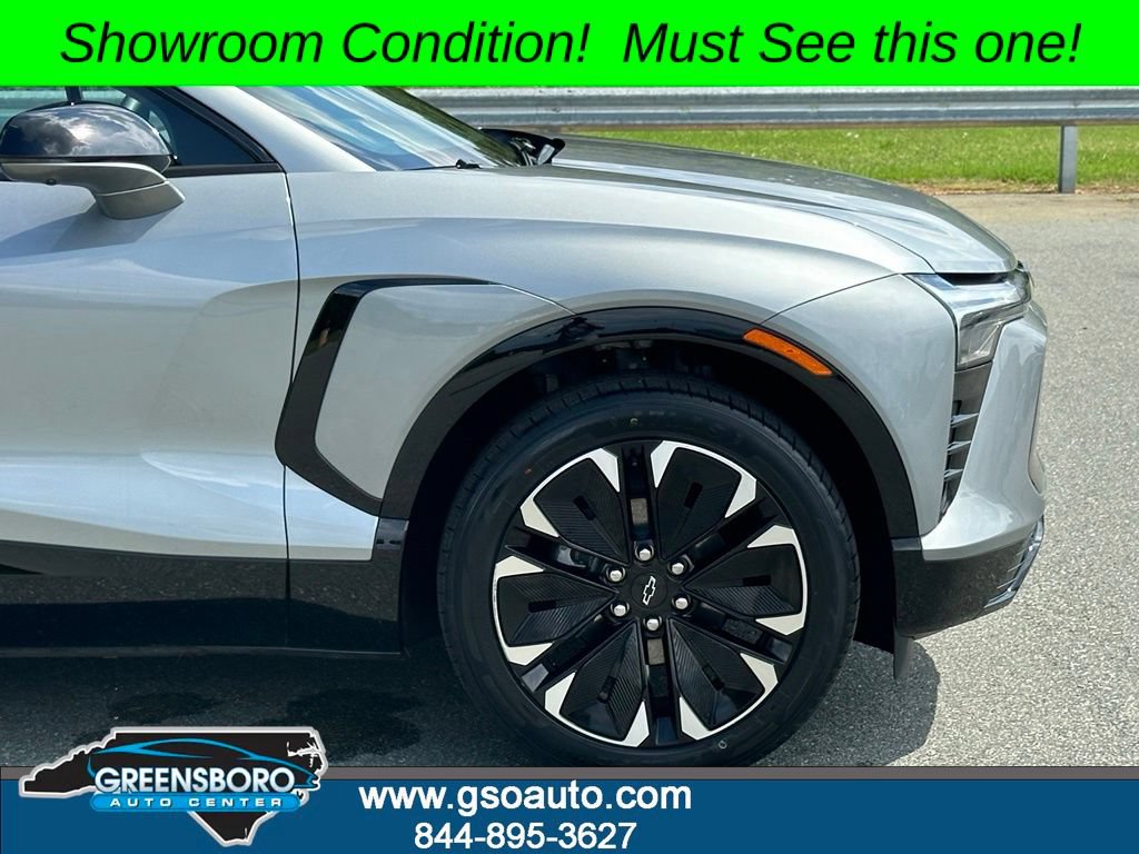 Used 2024 Chevrolet Blazer EV RS AWD/4WD image 42