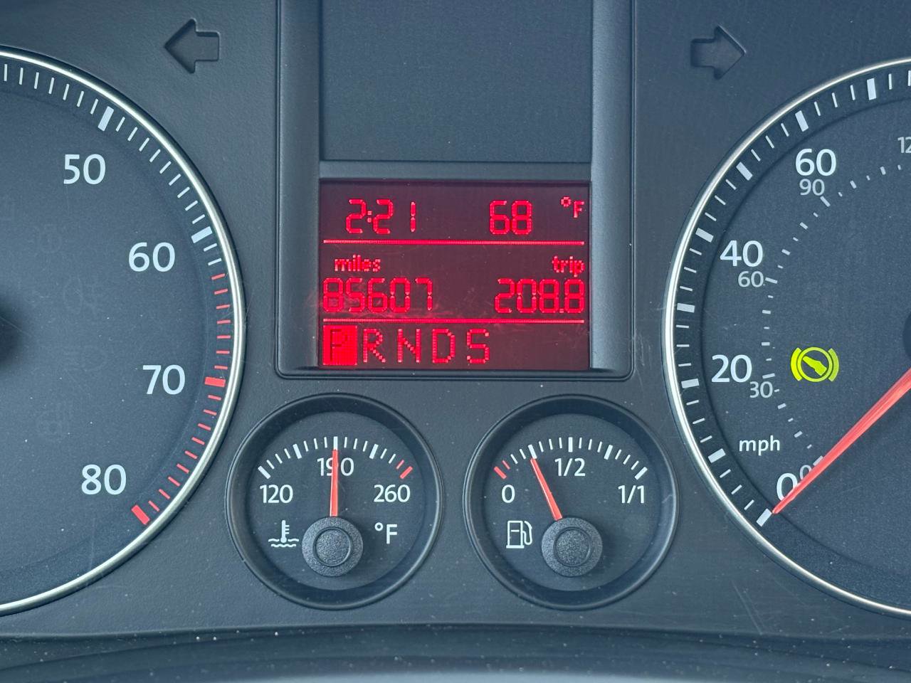 Used 2009 Volkswagen Jetta SE FWD image 12