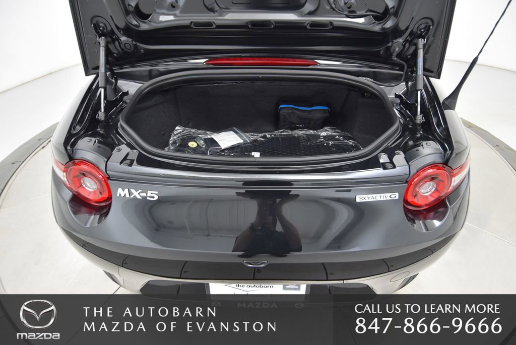 New 2025 MAZDA MX-5 Miata Club w/ Weather Package image 38