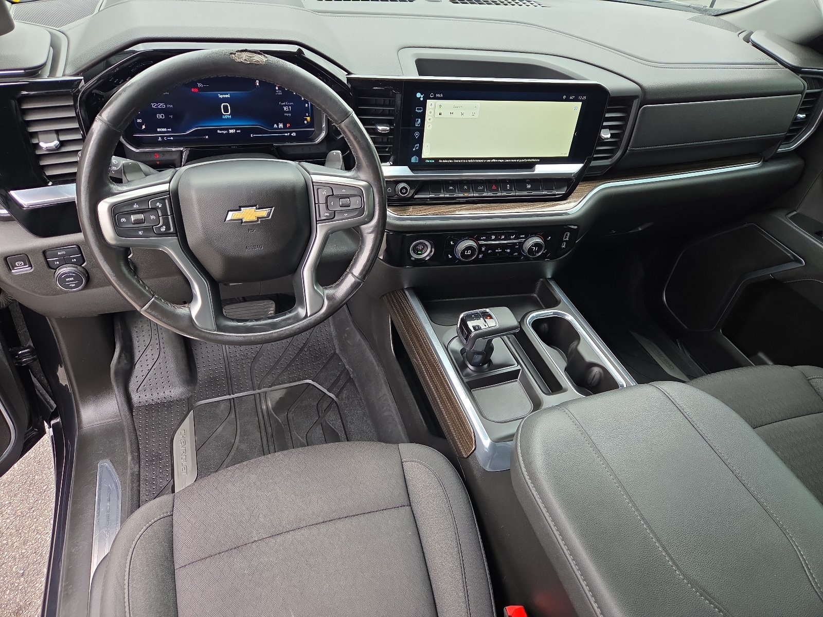 Used 2023 Chevrolet Silverado 1500 LT w/ Protection Package AWD/4WD image 6