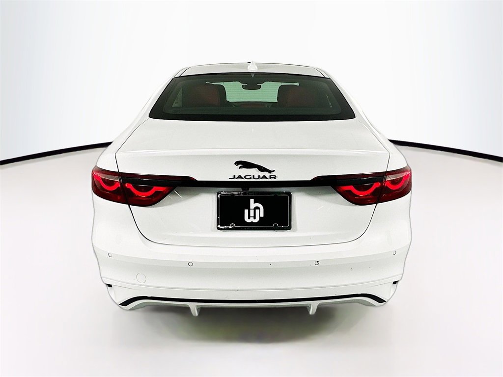New 2024 Jaguar XF R-Dynamic SE image 6