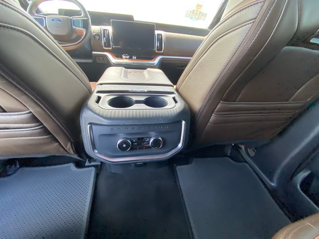 Certified 2025 Ford Expedition King Ranch image 23