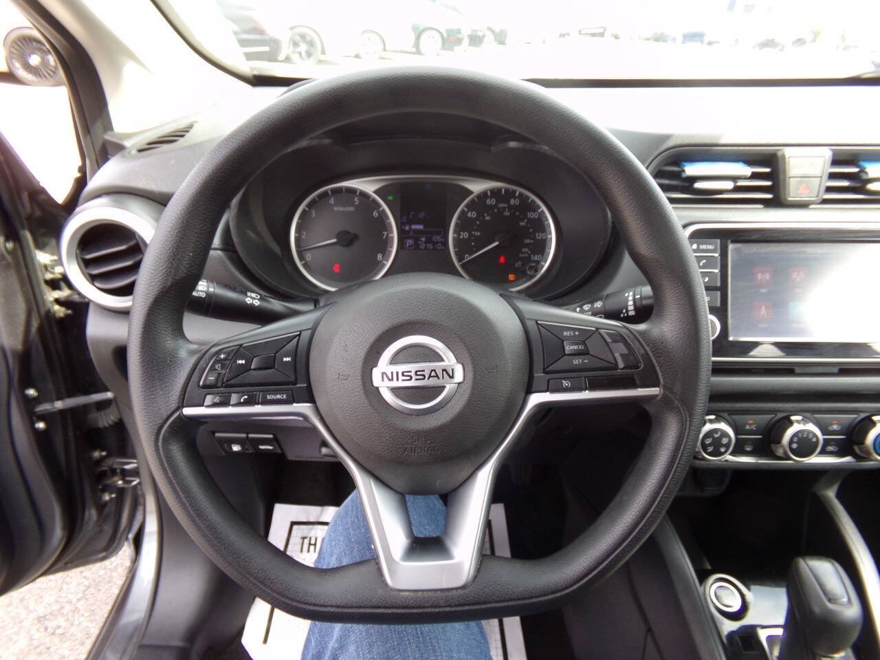 Used 2020 Nissan Versa S FWD image 21