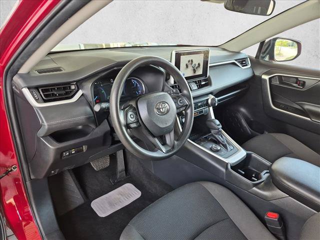 Certified 2025 Toyota RAV4 LE AWD/4WD image 10