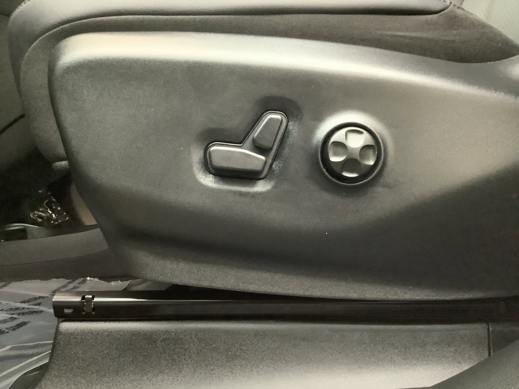 New 2026 Chrysler Pacifica Select w/ S Appearance Package FWD image 14