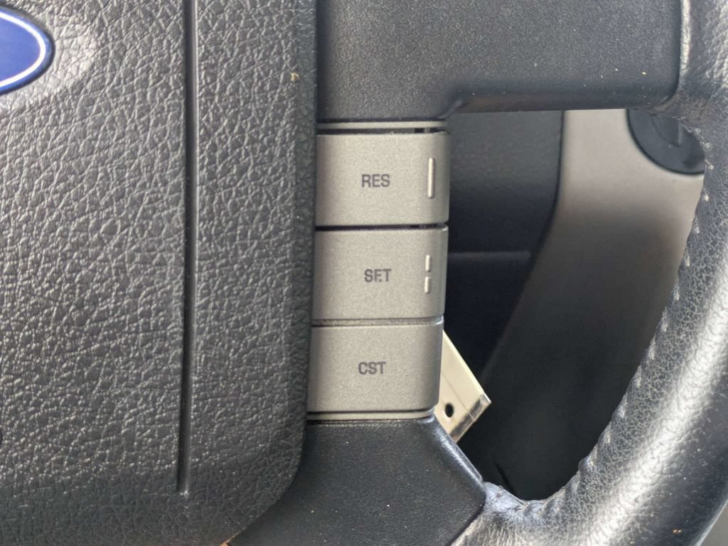 Used 2005 Ford F150 XLT AWD/4WD image 25