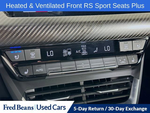 Used 2022 Audi RS e-tron GT AWD/4WD image 16