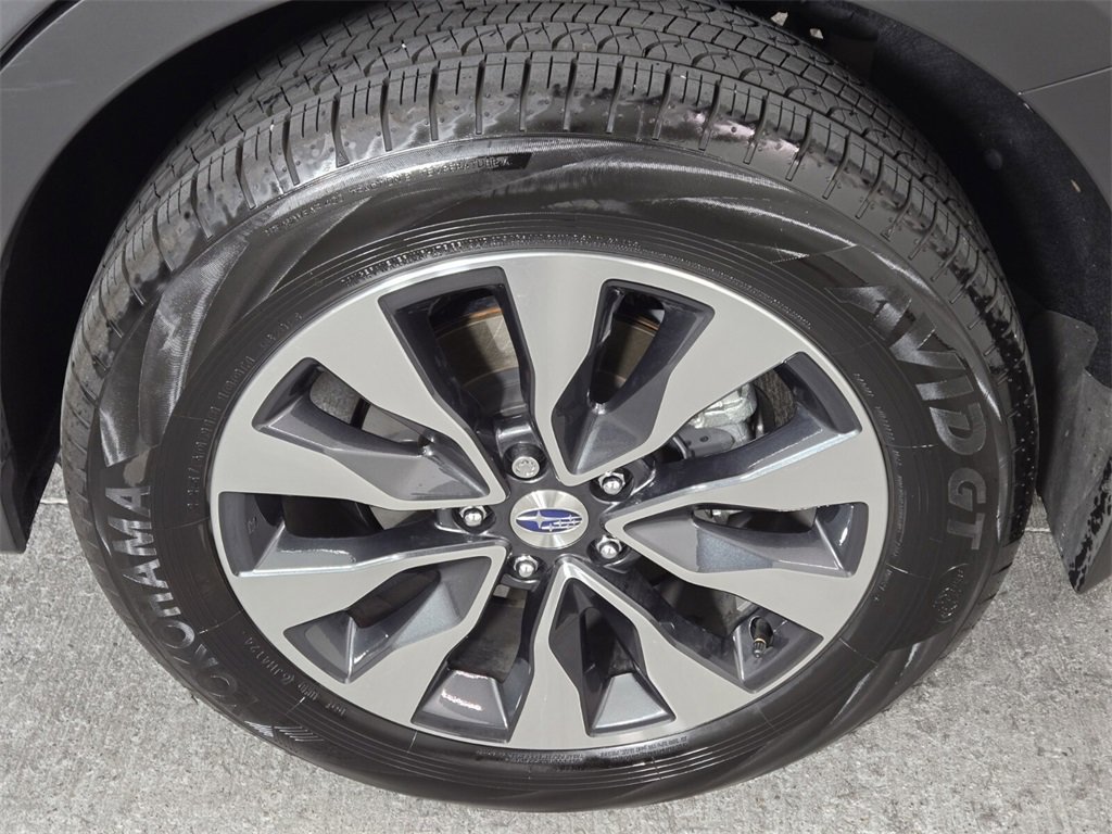 Certified 2025 Subaru Outback Limited XT image 13