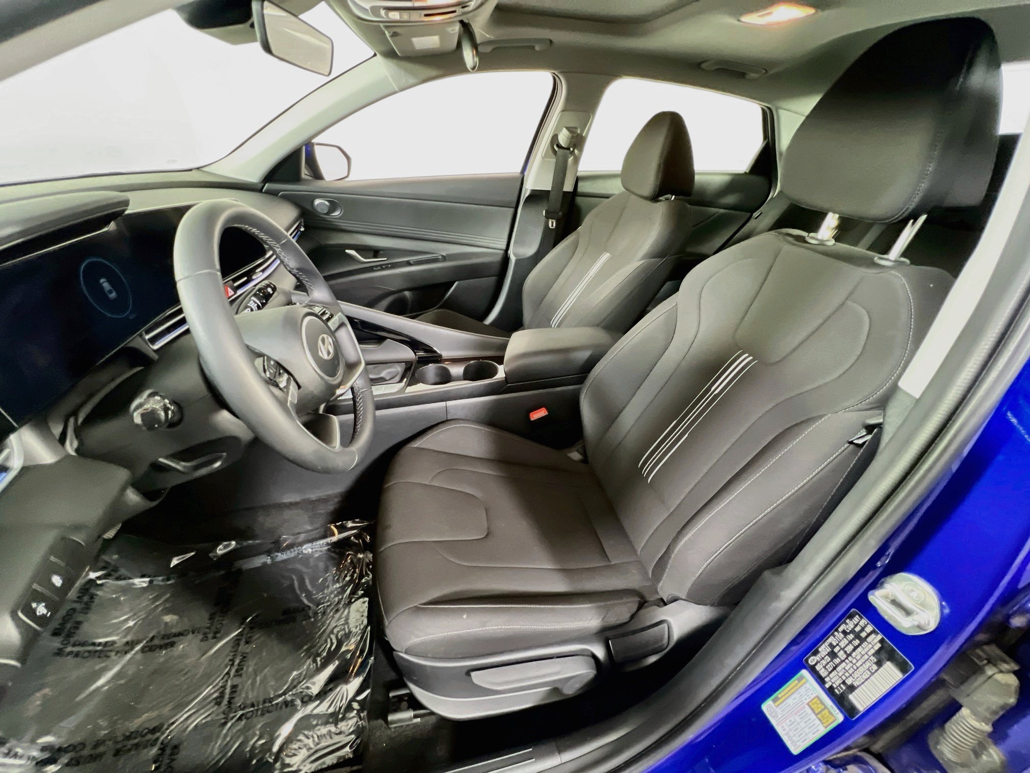 Used 2024 Hyundai Elantra SEL w/ Convenience Package FWD image 21